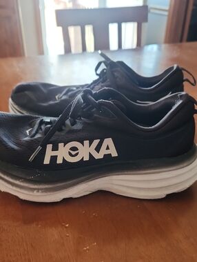 Hoka Men's Bondi 8 Black Running Shoes Size 8.5